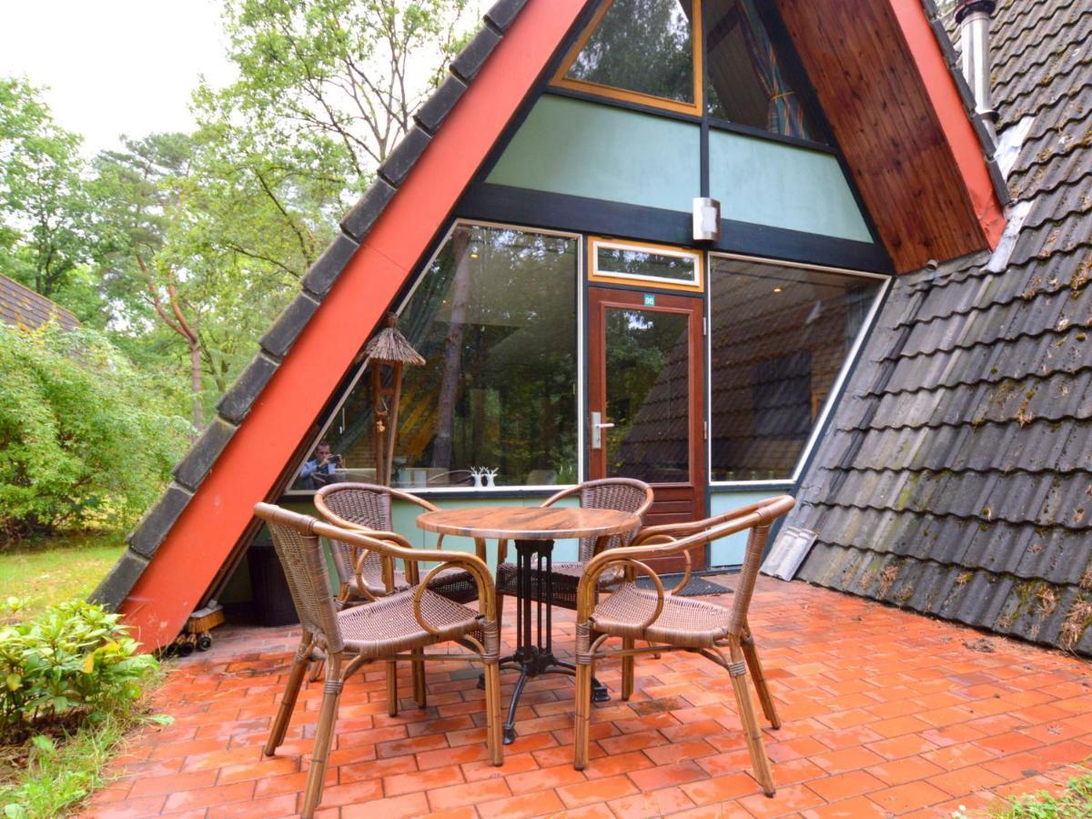 Tranquil Holiday Home In Limburg Amid A Forest Stramproy Exterior foto